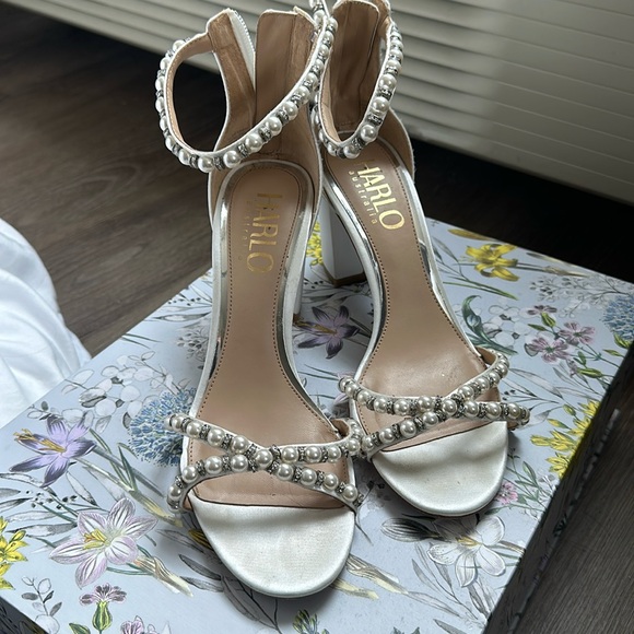 Harlo Australia pearl low block heels - Picture 1 of 5